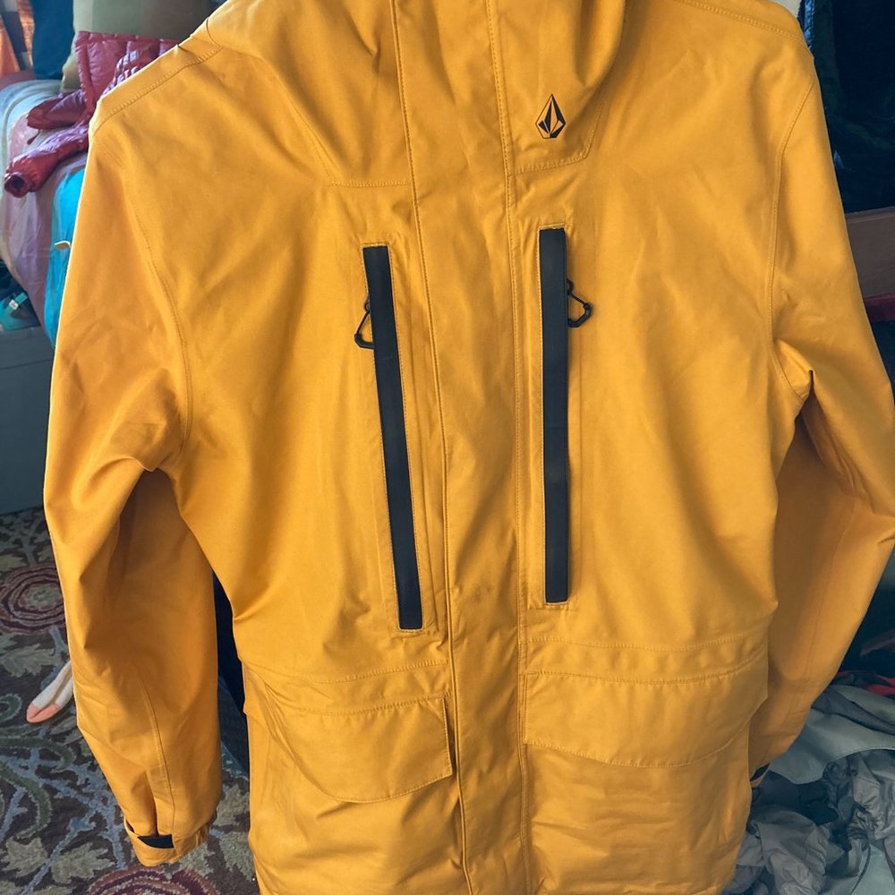 Volcom Ten Gore-Tex Ski/Snowboard Jacket - Resin Gold Men's XS